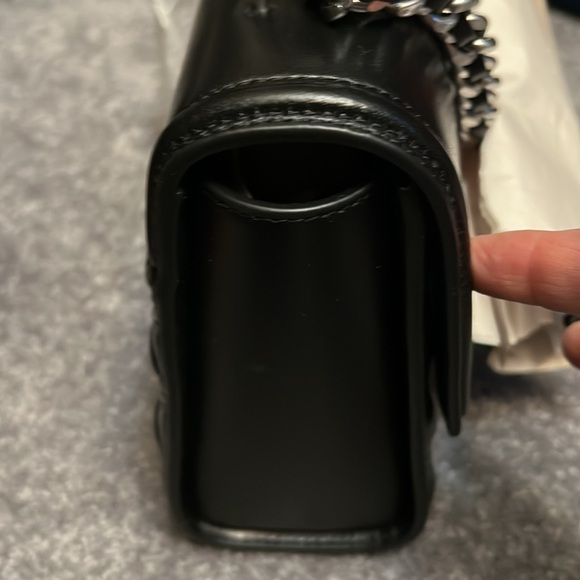 Brand new Tory Burch Fleming shoulder bag. - Picture 2 of 9